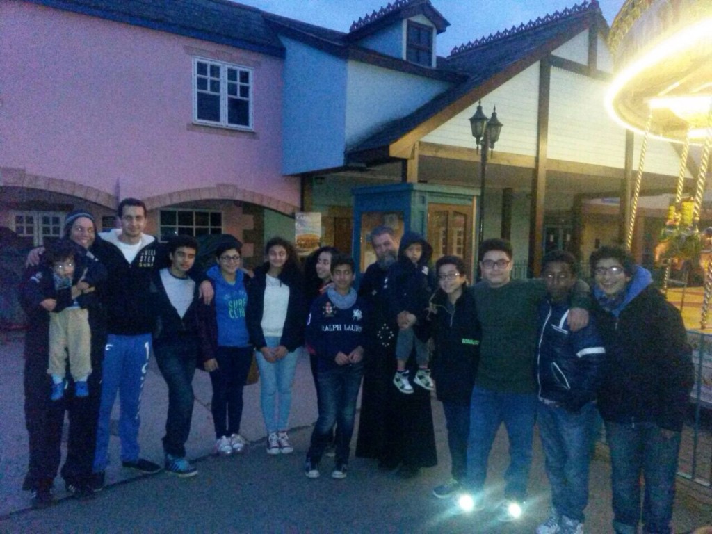 Secondary School Youth with servants and Fr. John at Drayton Manor
